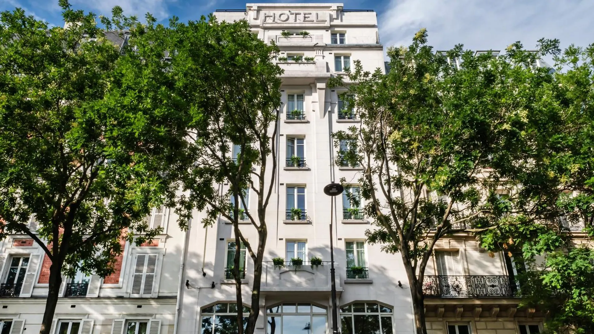 Le Lampika Hotel Paris