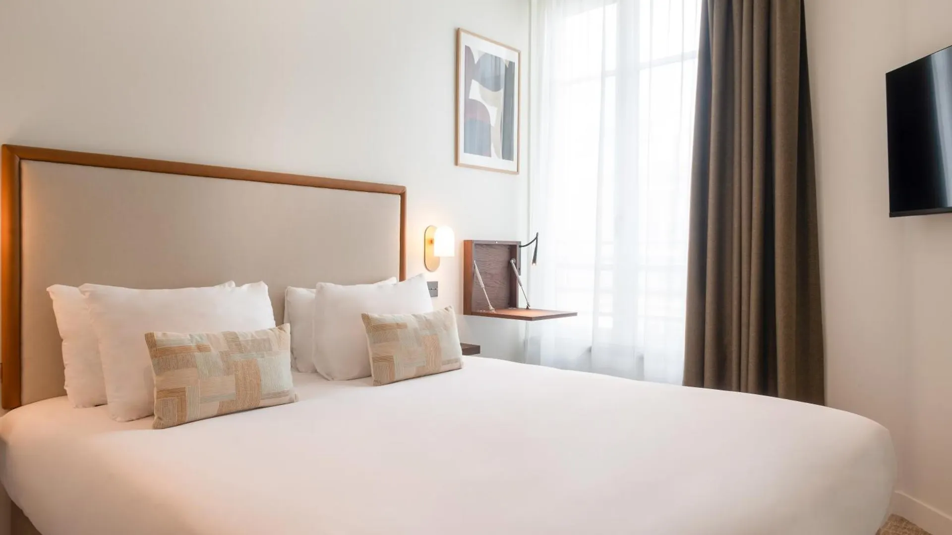 Le Lampika Hotel Paris