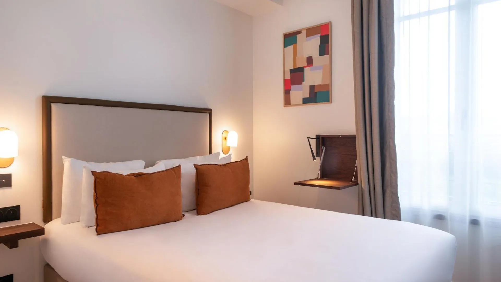 Le Lampika Hotel Paris