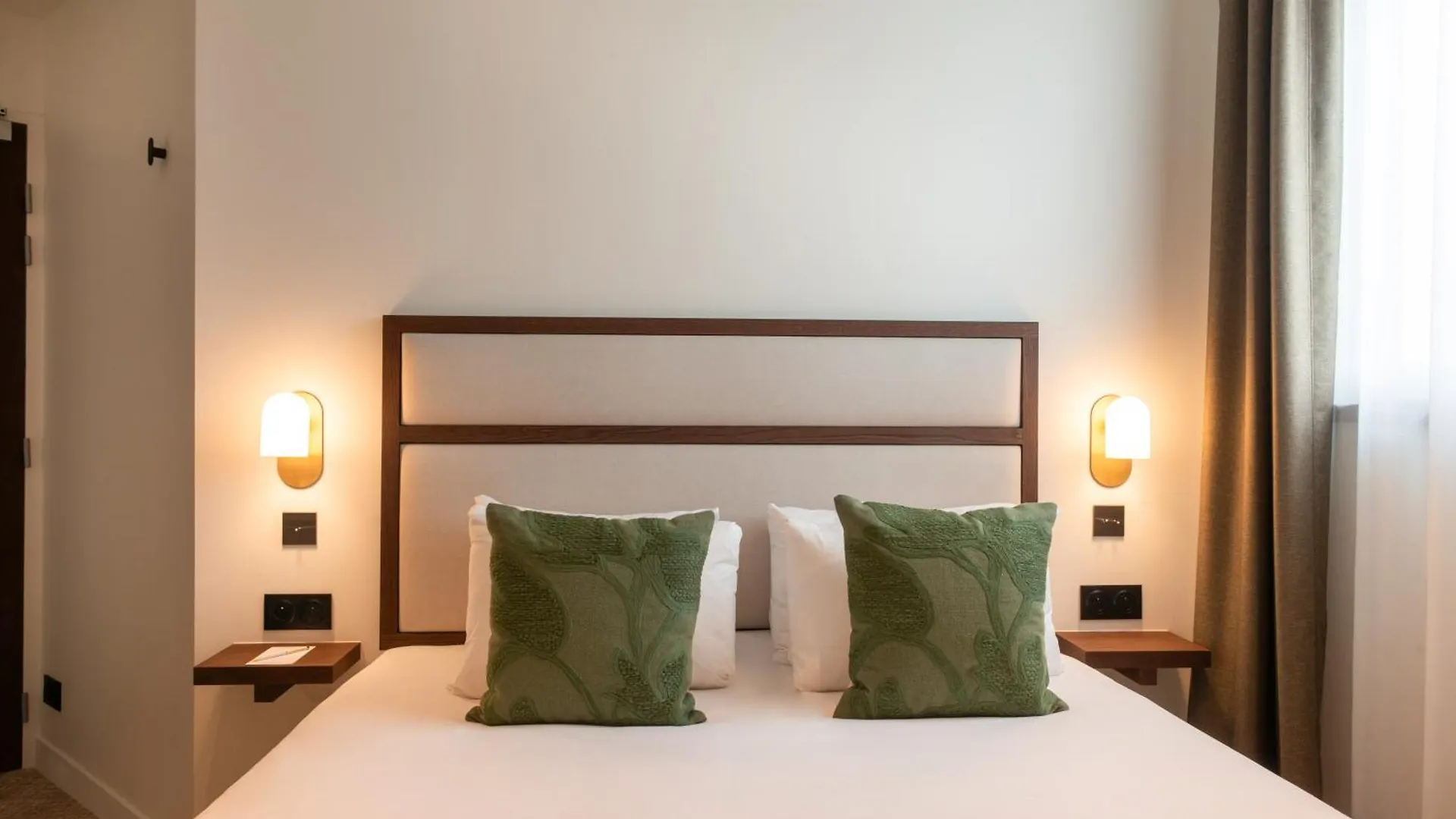 Le Lampika Hotel Paris