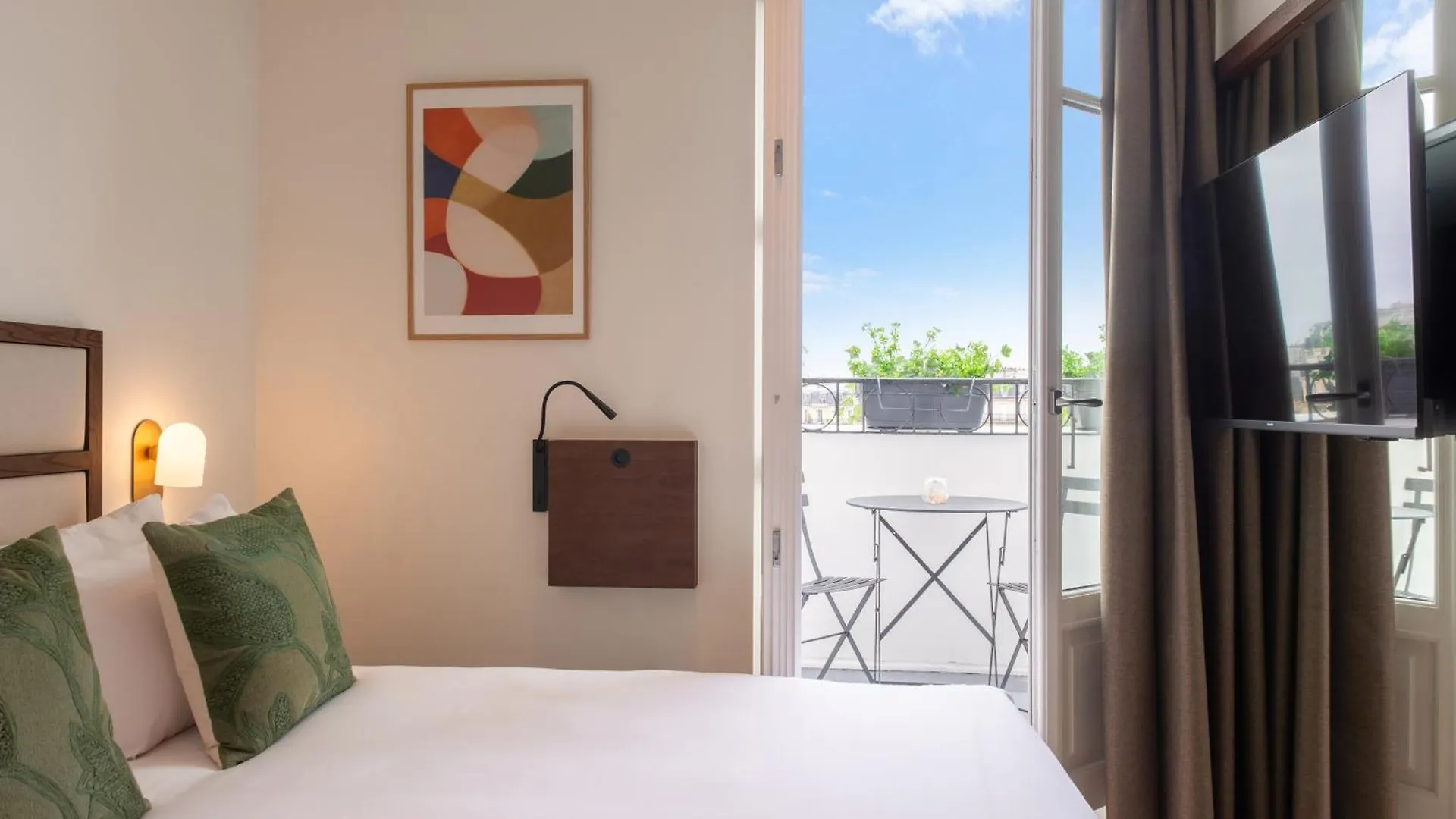 Le Lampika Hotel Paris 4*,